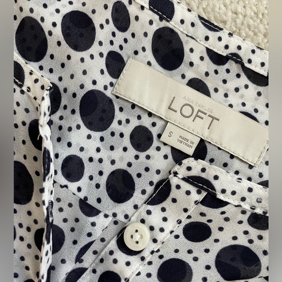 LOFT Small White With Black Polka Dots Blouse - Picture 3 of 3